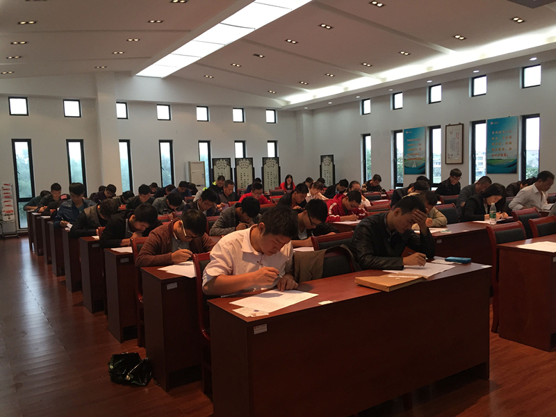南部路橋、南林大校企合作成人高考入學(xué)招考順利舉辦